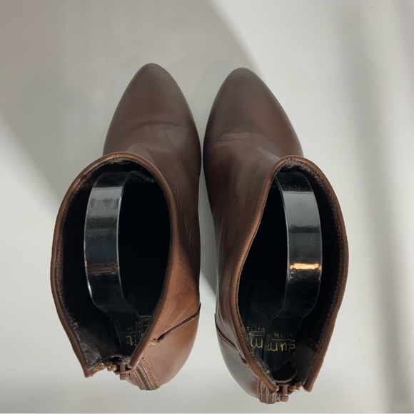 Summit by White Mountain Brown Leather Back Zipper Heeled Ankle Boots Size 40 - Picture 9 of 16